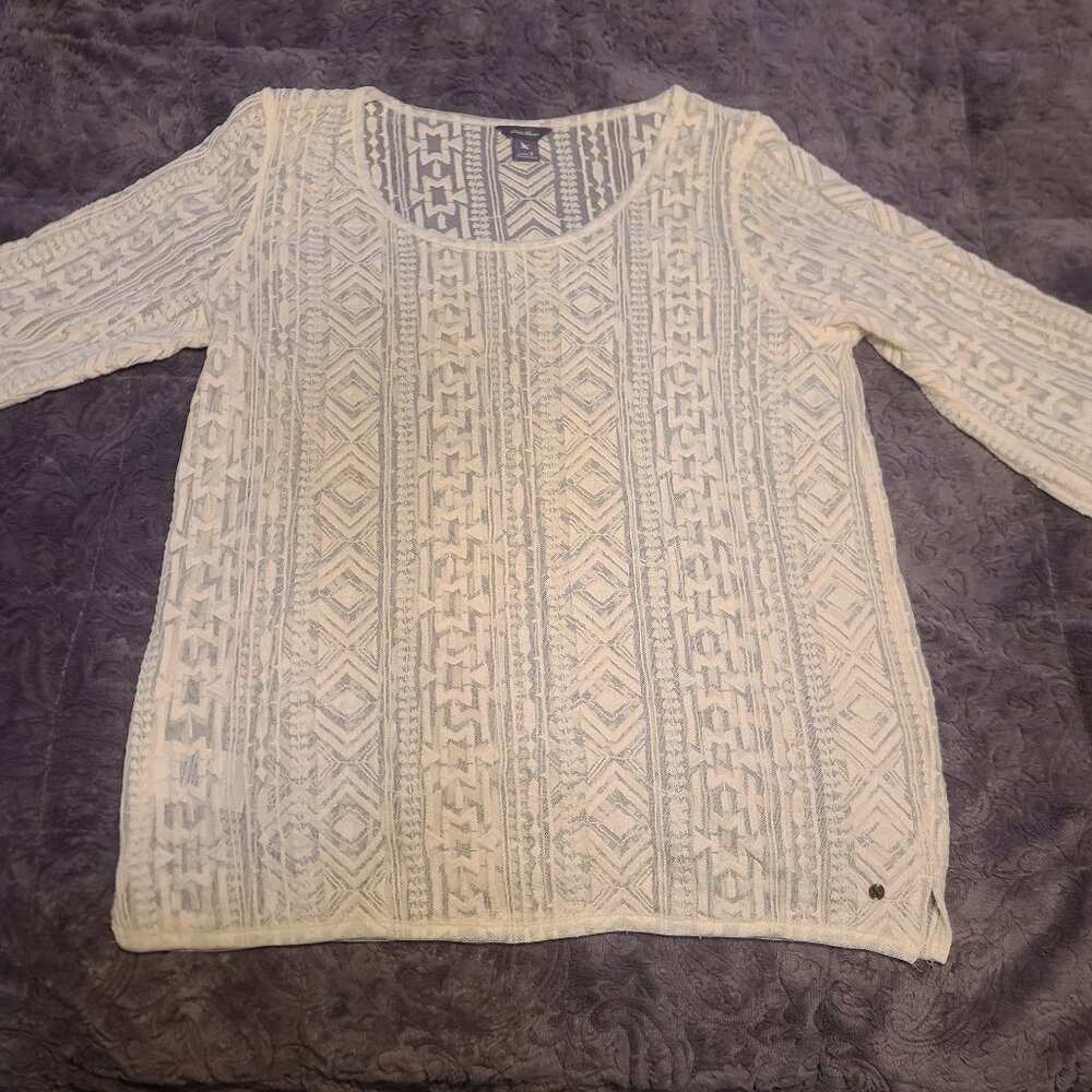 Eddie Bauer Sheer 3/4 Sleeve Embroidered Ivory Women's Top Size Small